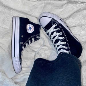 Black High Top Converse ⭐️